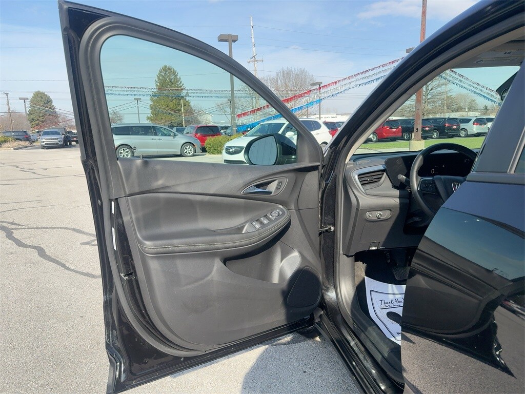 Used 2025 Buick Encore GX Preferred SUV