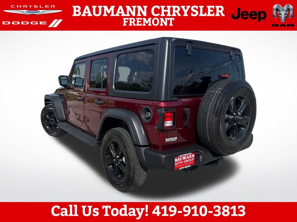 Used 2022 Jeep Wrangler Unlimited Sport Altitude SUV