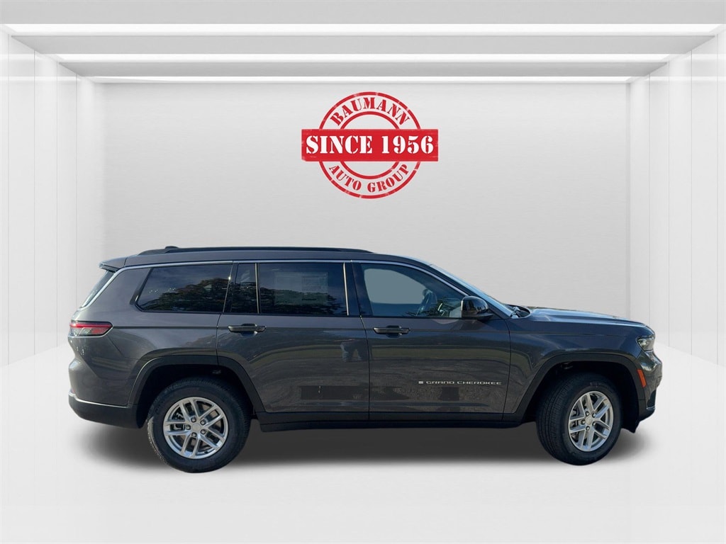 New 2025 Jeep Grand Cherokee L LAREDO X 4X4 Sport Utility