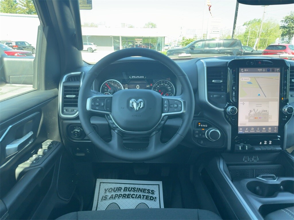 2025 Ram 1500 Big Horn photo 3