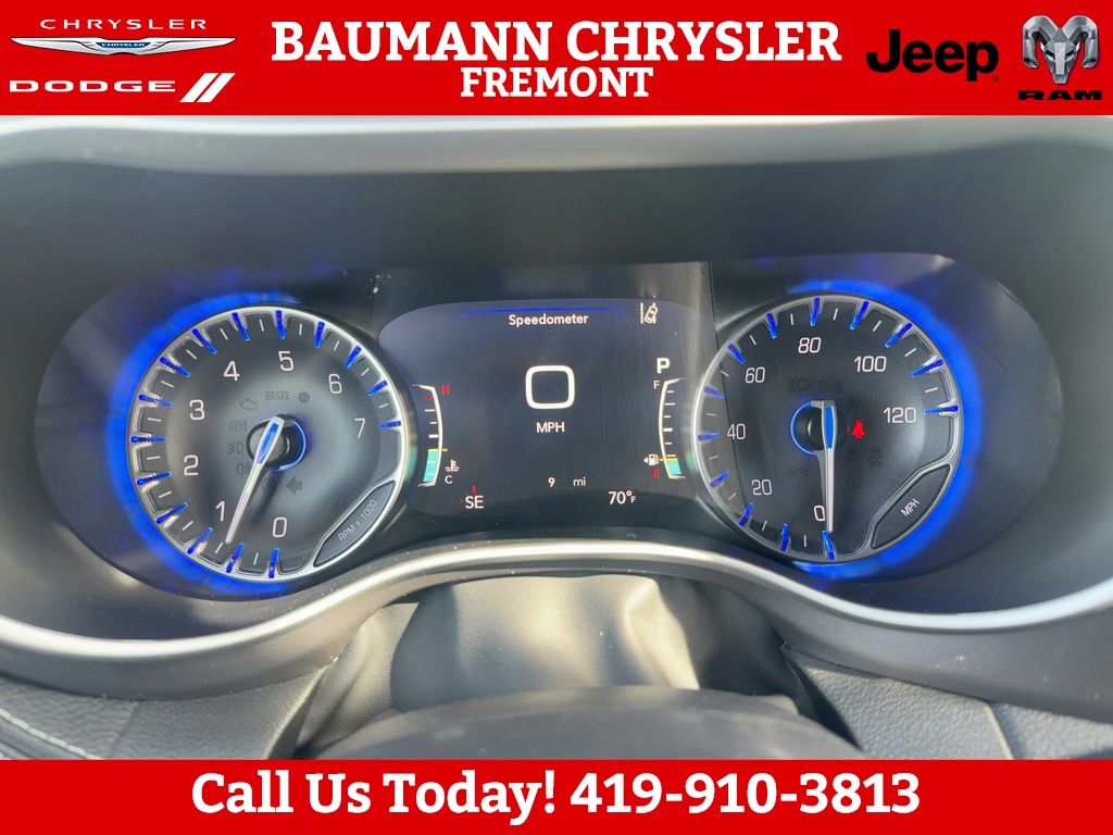2026 Chrysler Pacifica Select - Photo 18