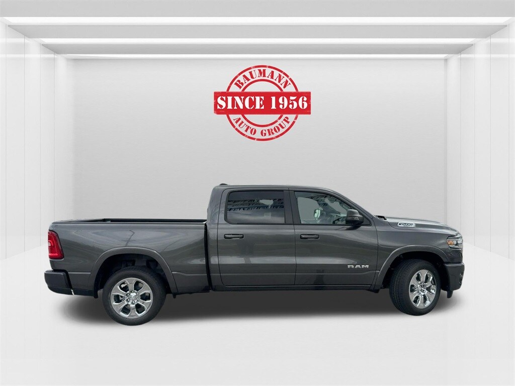 2025 Ram 1500 Big Horn photo 4