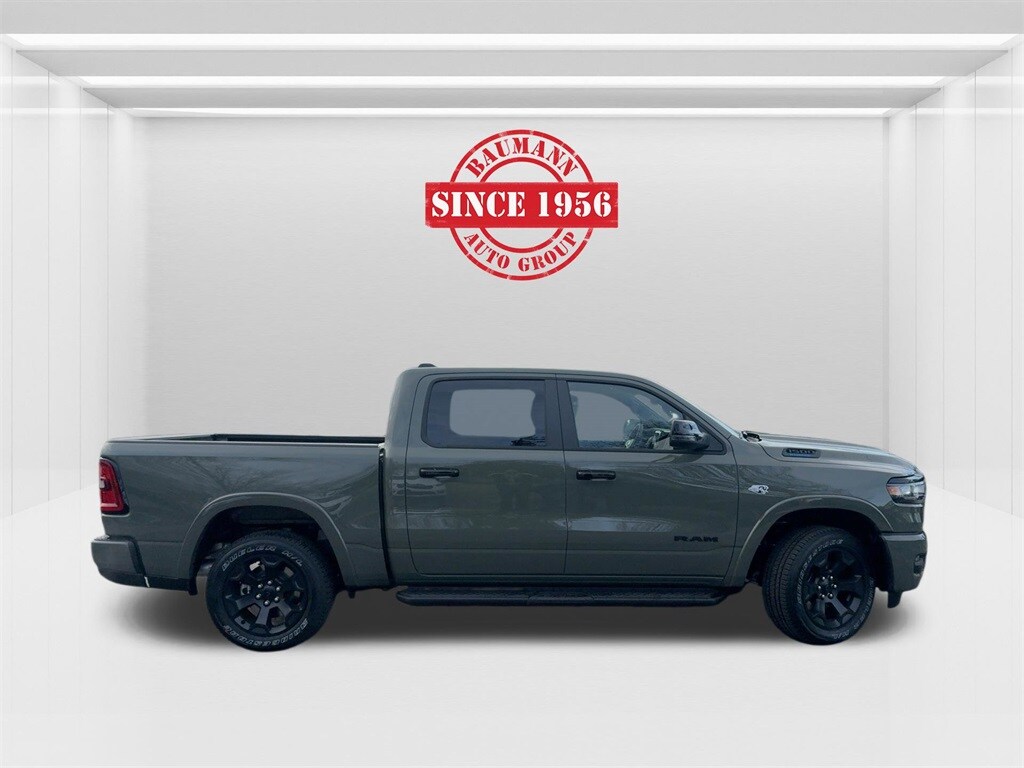 New 2026 Ram 1500 BIG HORN CREW CAB 4X4 5'7 BOX Pickup