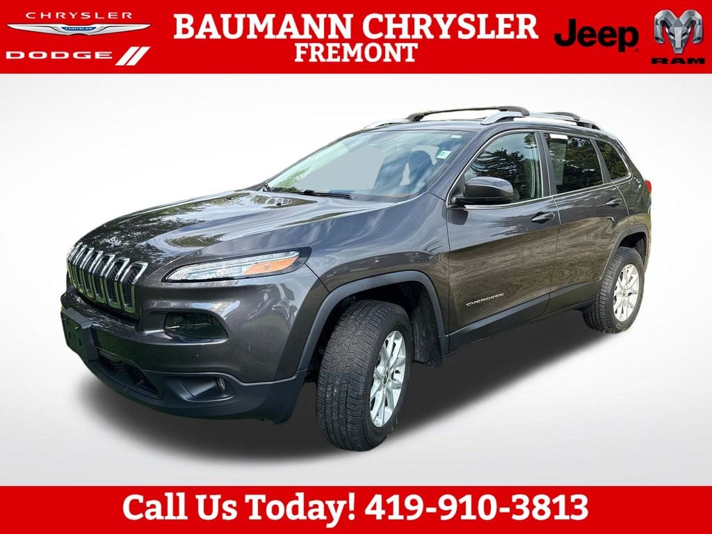Used 2016 Jeep Cherokee Latitude SUV