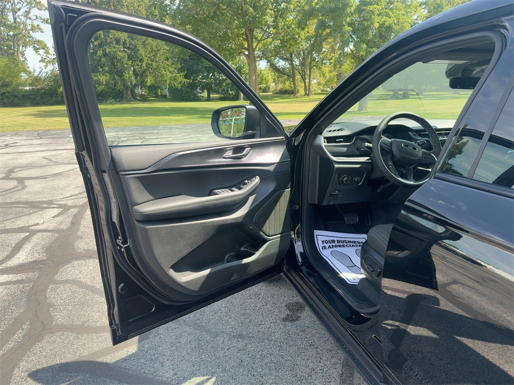 New 2025 Jeep Grand Cherokee For Sale at Baumann Auto Group | VIN