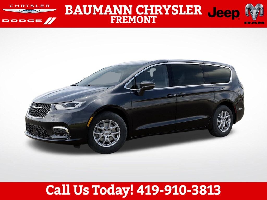 New 2026 Chrysler Pacifica SELECT Passenger Van