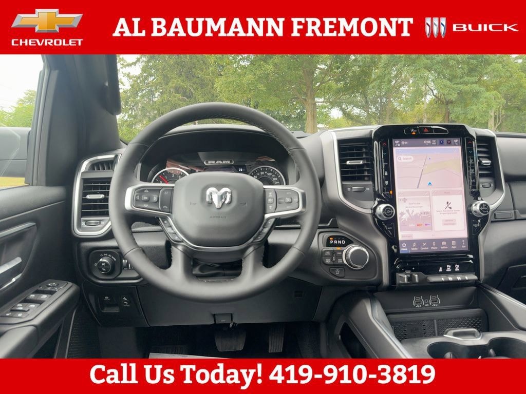 New 2026 Ram 1500 BIG HORN CREW CAB 4X4 5'7 BOX Pickup