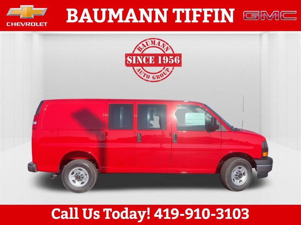 New 2025 GMC Savana Cargo 3500 Work Van Van