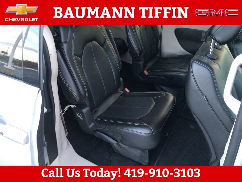 2024 Chrysler Pacifica Touring L - Photo 14