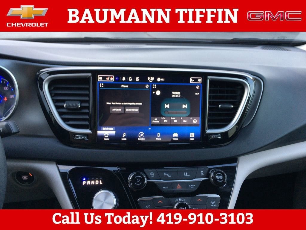 2024 Chrysler Pacifica Touring L - Photo 19