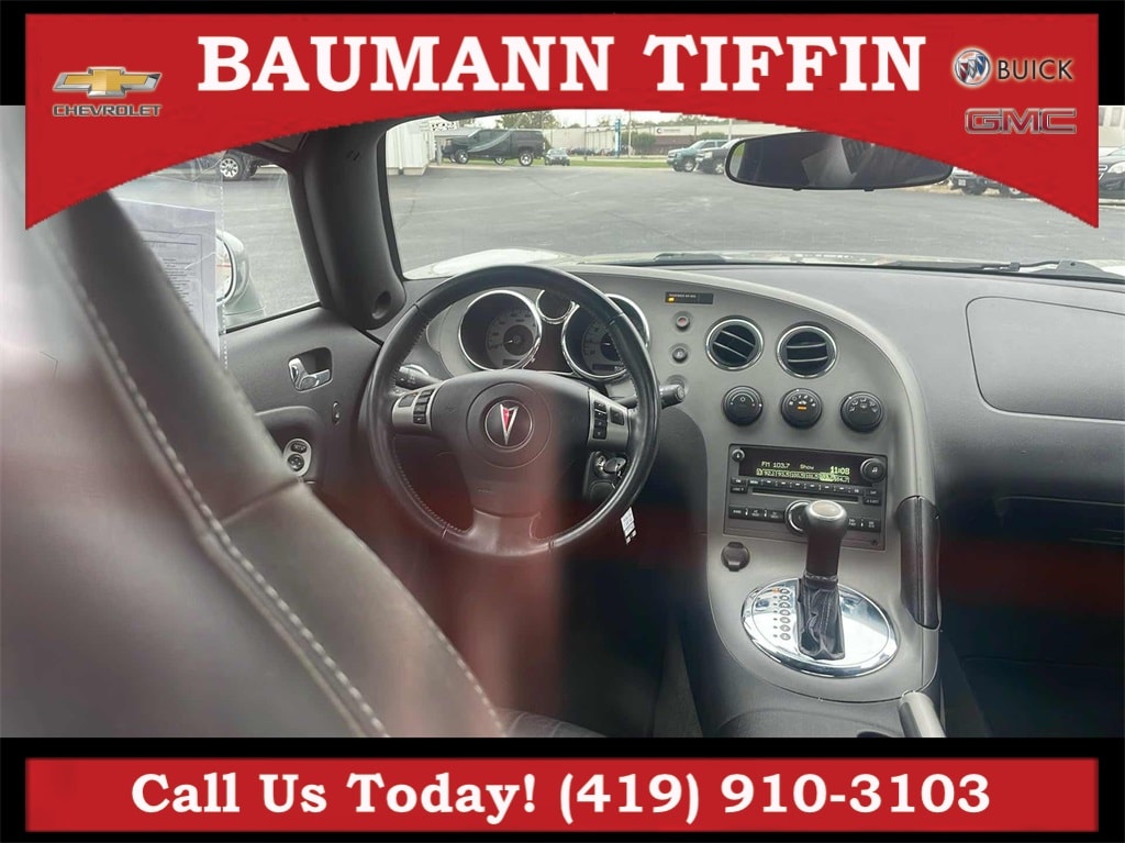 Used 2007 Pontiac Solstice  with VIN 1G2MB35B97Y126882 for sale in Tiffin, OH
