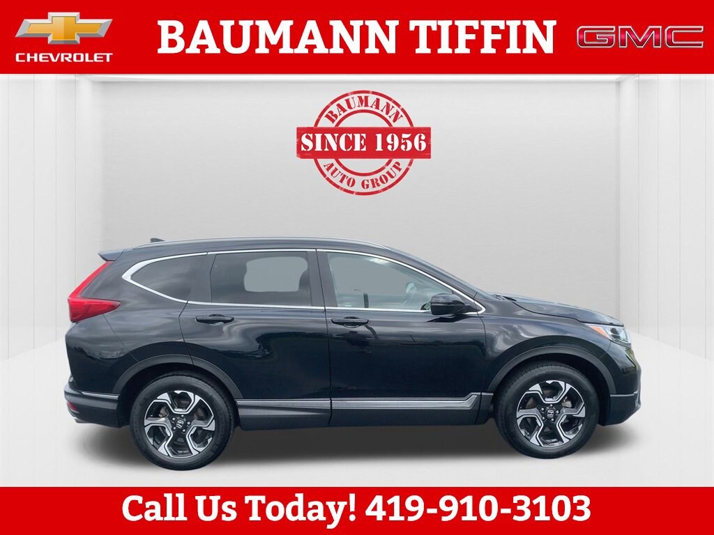 2017 Honda CR-V Touring photo 2