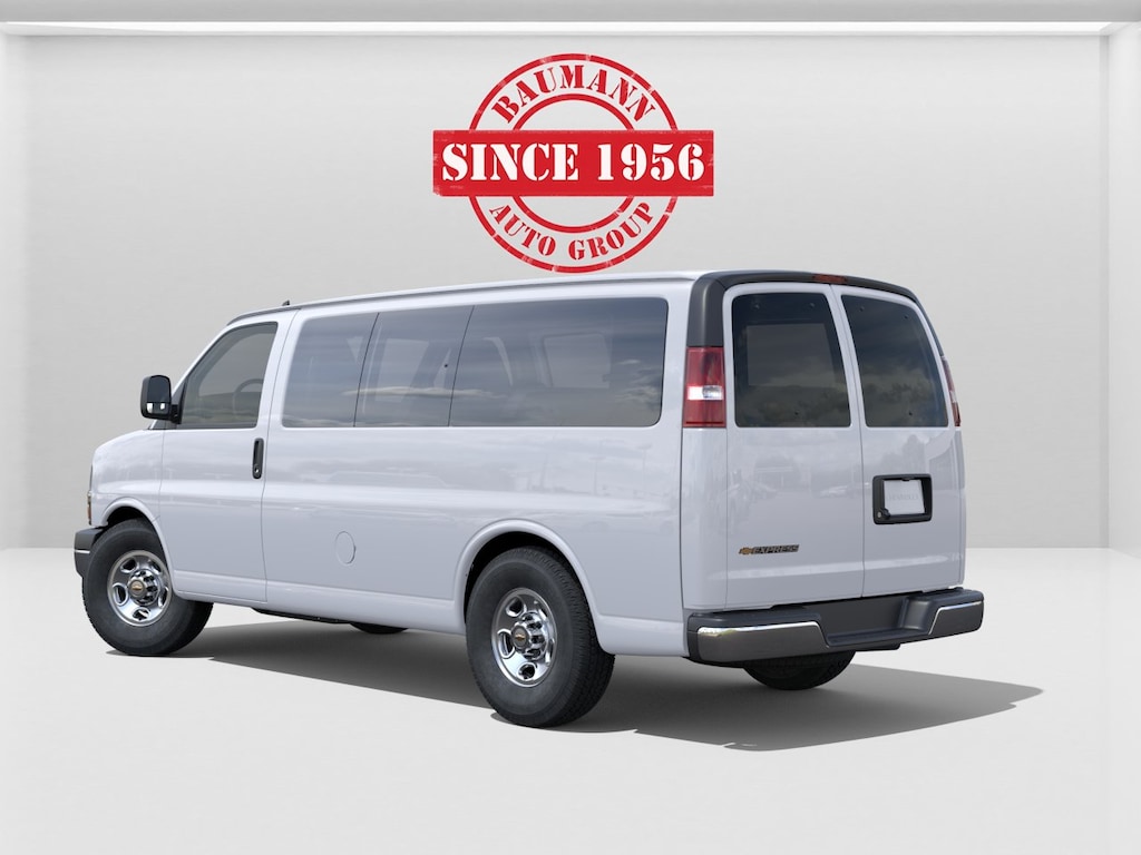 New 2026 Chevrolet Express Passenger 1LT Van