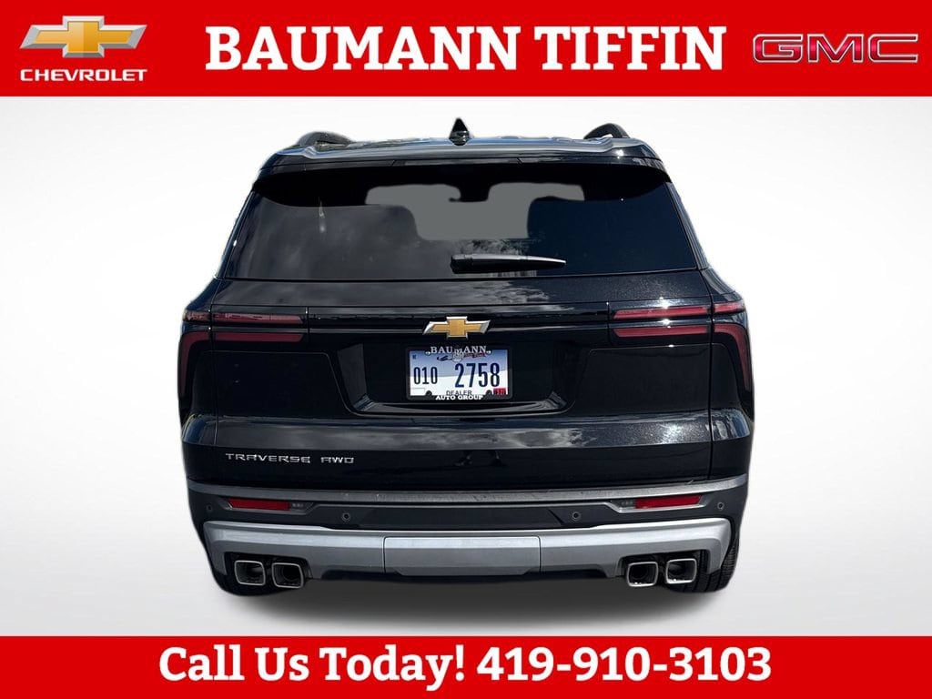 Used 2026 Chevrolet Traverse LT SUV