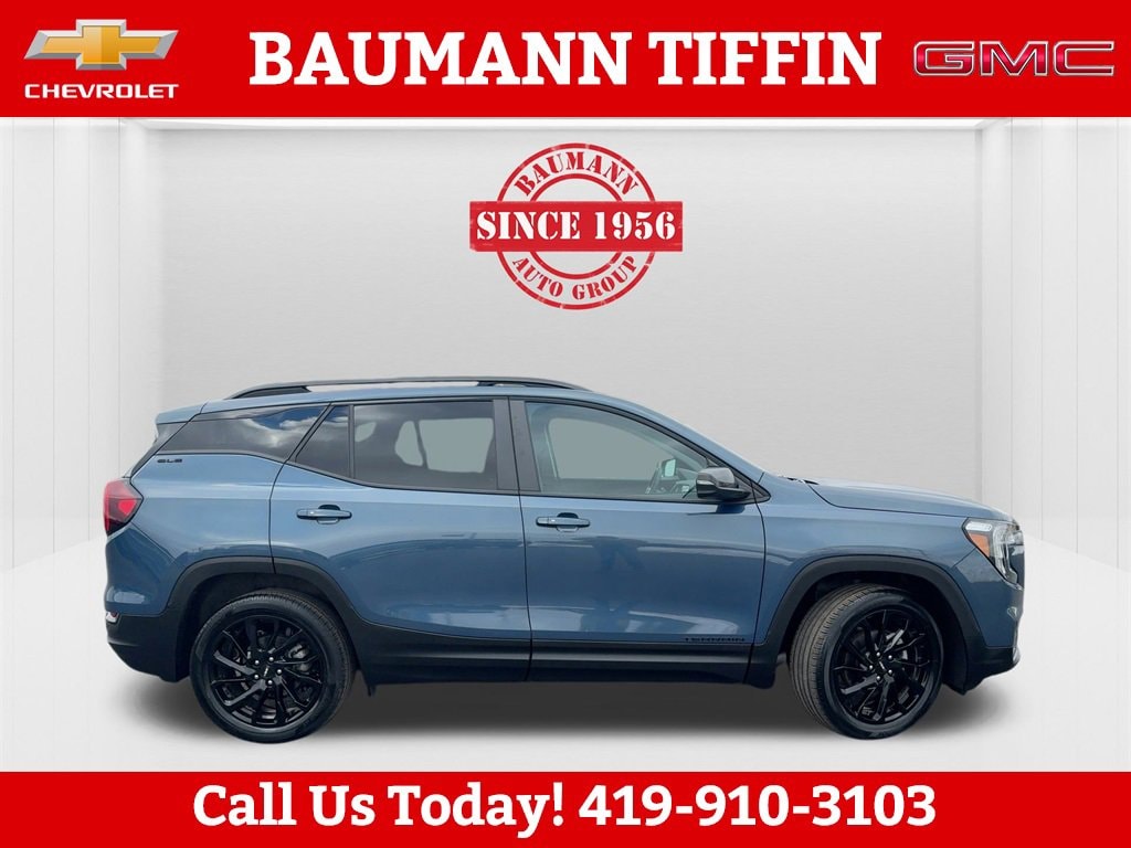 Used 2024 GMC Terrain SLE SUV