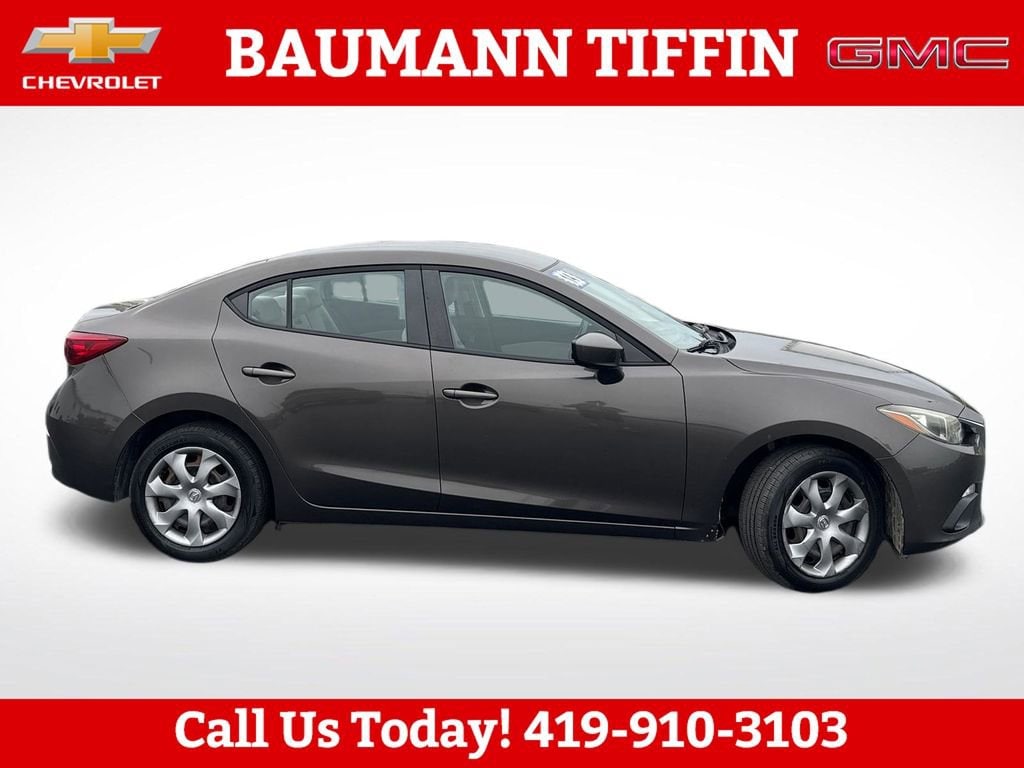 Used 2014 Mazda MAZDA3 i Sport with VIN JM1BM1U73E1116448 for sale in Tiffin, OH