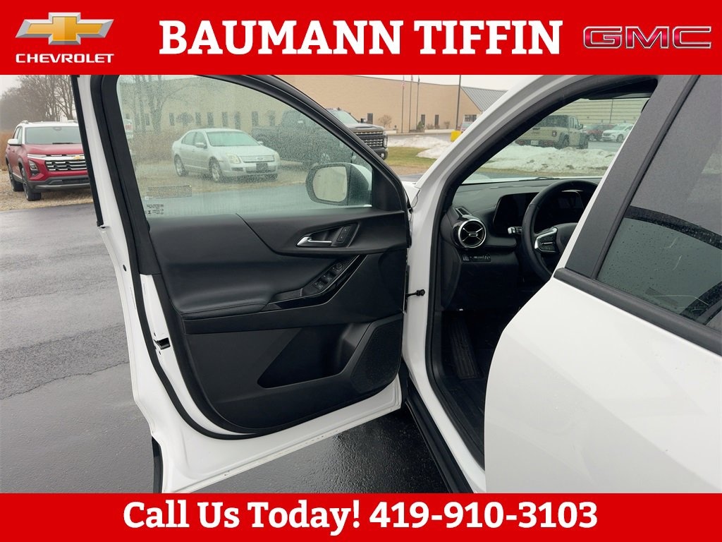 Used 2025 Chevrolet Equinox LT SUV