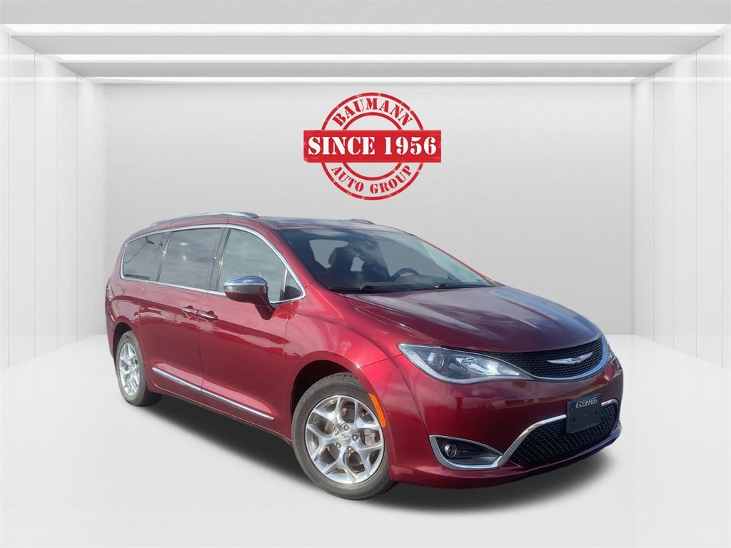 Used 2019 Chrysler Pacifica Limited