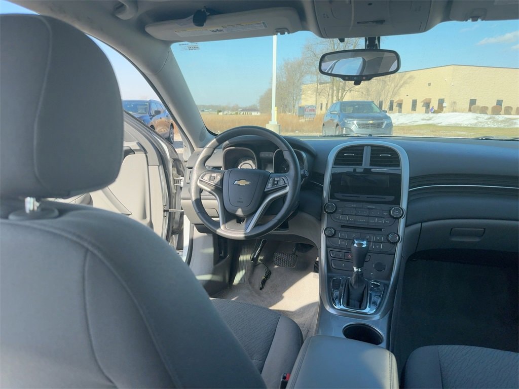 Used 2013 Chevrolet Malibu LS Car