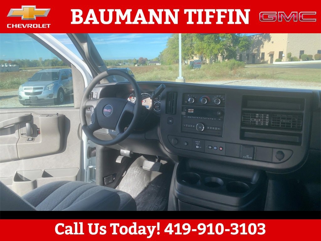 New 2025 GMC Savana Cargo 2500 Work Van Van