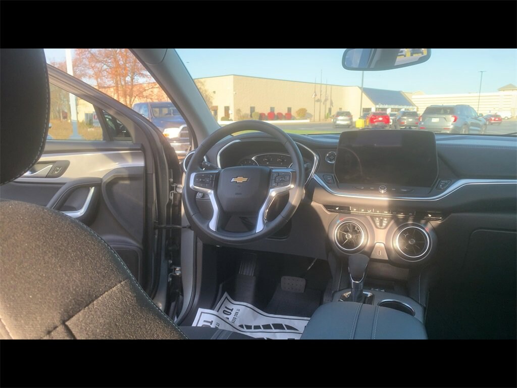 Used 2024 Chevrolet Blazer 2LT SUV