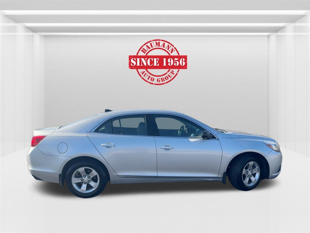 Used 2013 Chevrolet Malibu LS Car