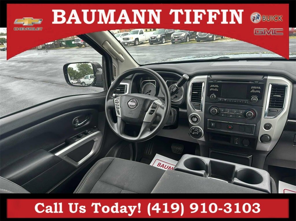 Used 2018 Nissan Titan SV with VIN 1N6AA1EJ2JN500218 for sale in Tiffin, OH