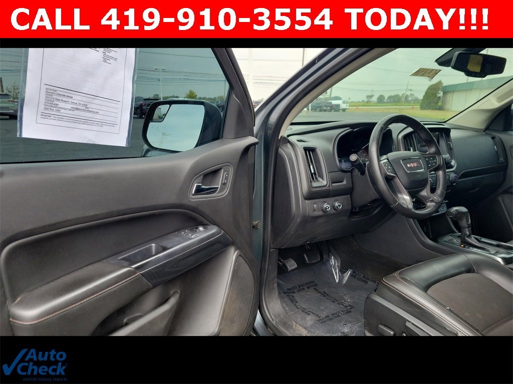 Used 2015 GMC Canyon 4WD SLE Truck