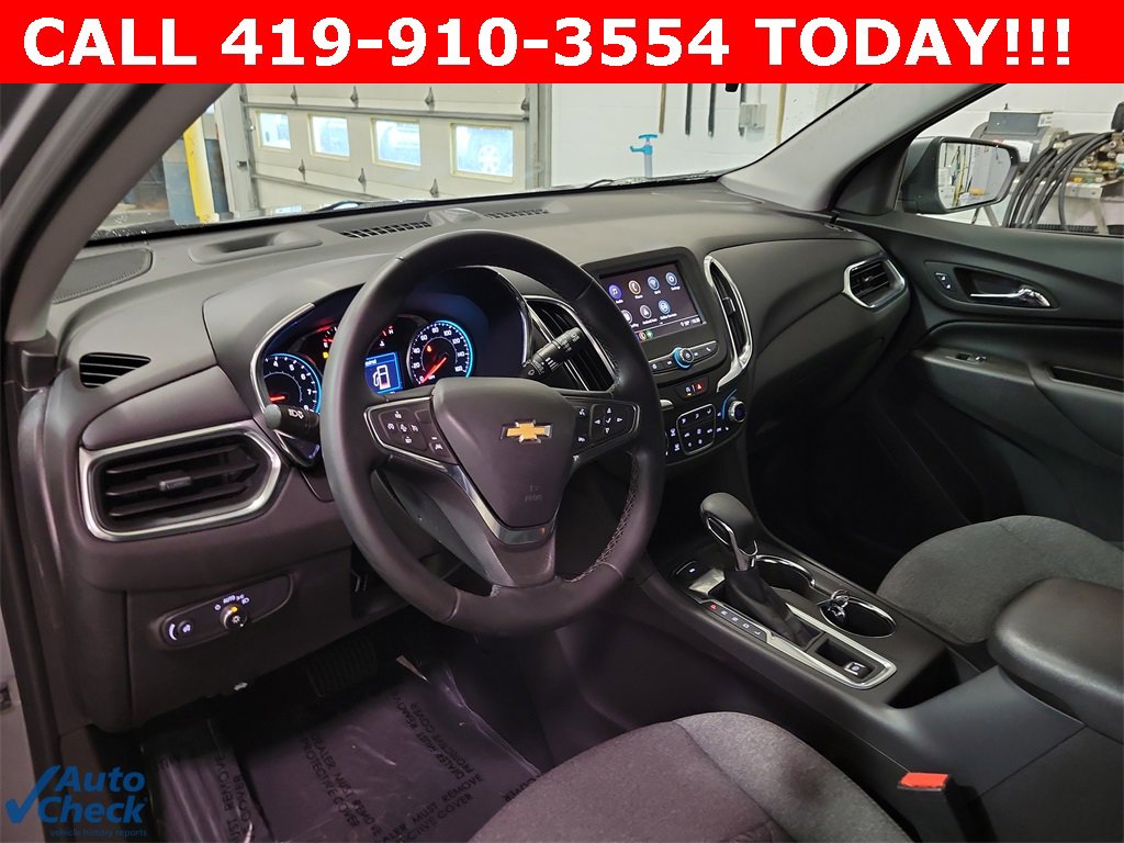 2024 Chevrolet Equinox LT photo 3