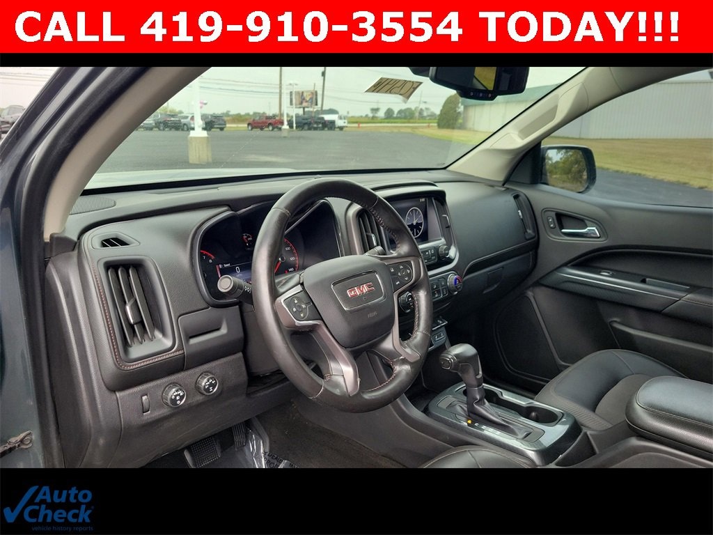 Used 2015 GMC Canyon 4WD SLE Truck