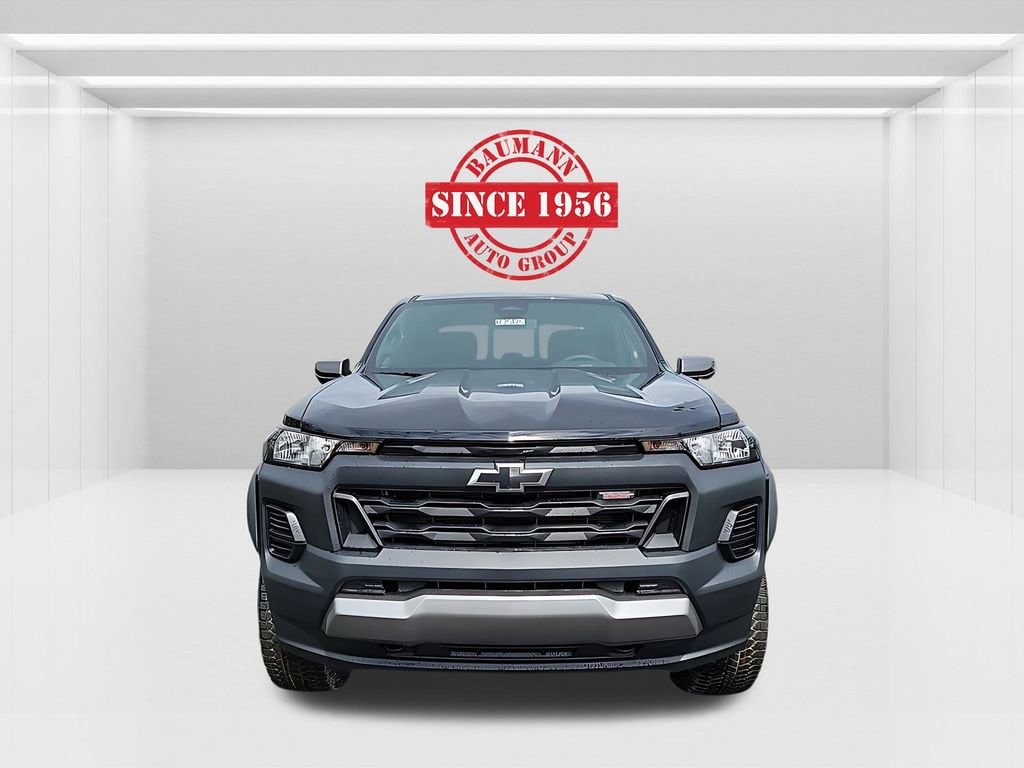 2025 Chevrolet Colorado Trail Boss - Photo 11