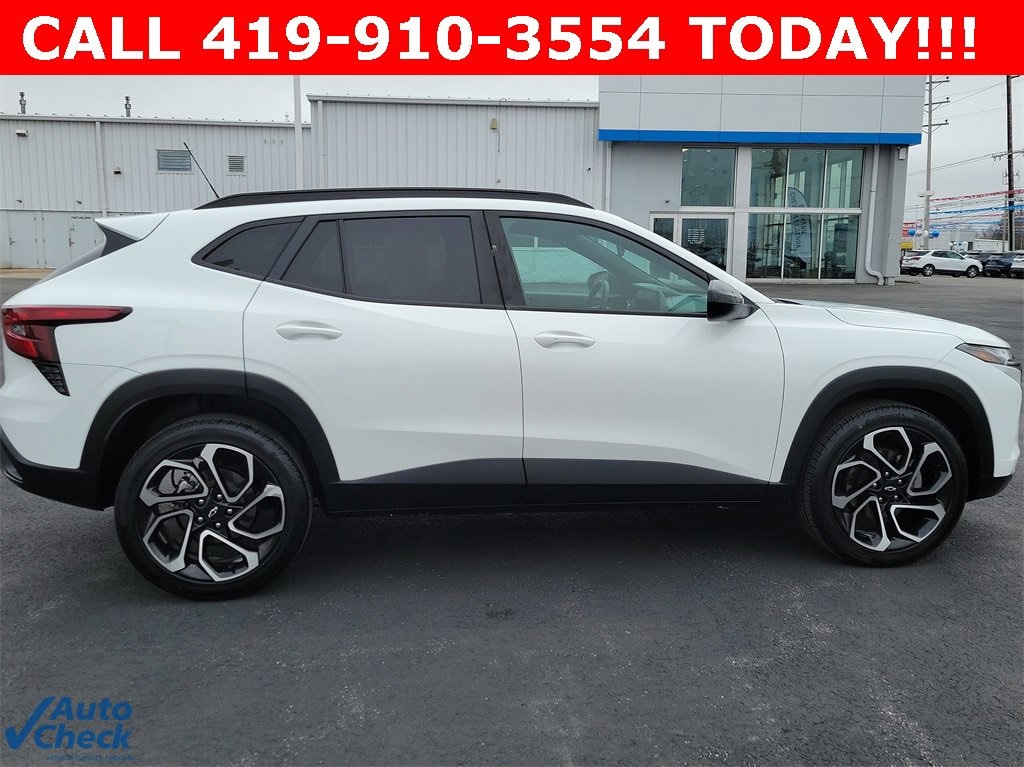 Used 2024 Chevrolet Trax 2RS SUV