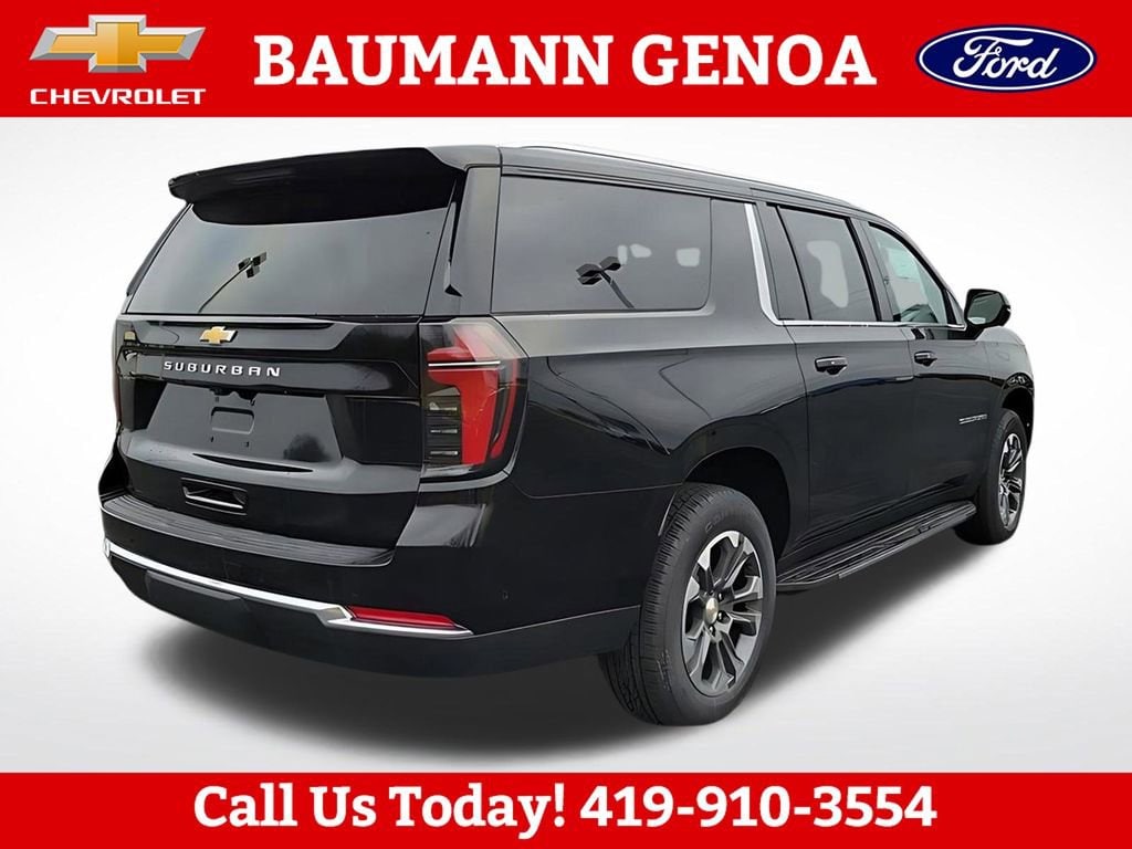 2026 Chevrolet Suburban LS - Photo 5