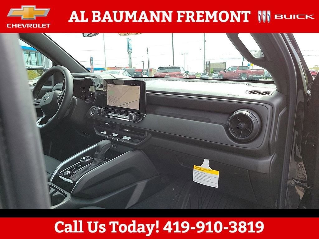 2025 Chevrolet Colorado Trail Boss - Photo 13