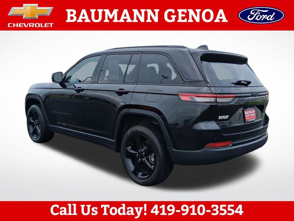 Used 2023 Jeep Grand Cherokee Altitude