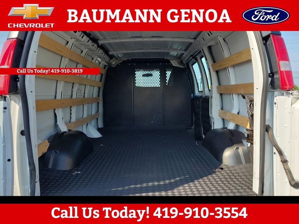 2024 Chevrolet Express Cargo Work Van - Photo 7