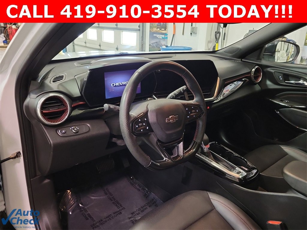 Used 2024 Chevrolet Trax 2RS SUV