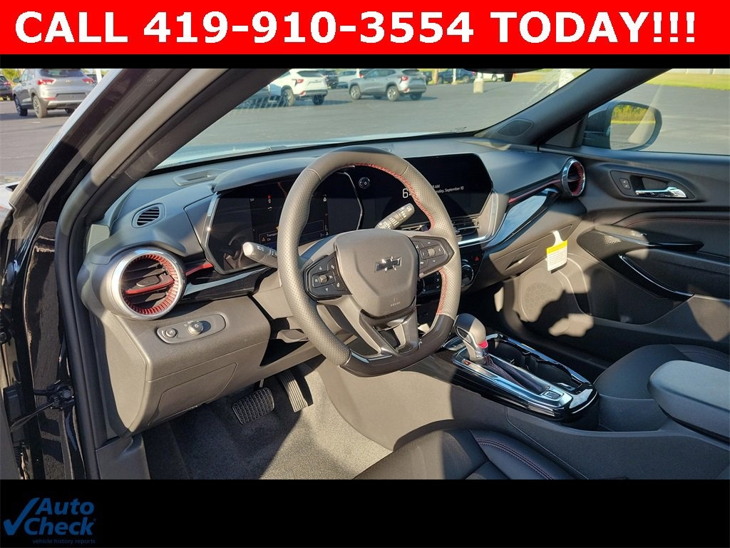 New 2025 Chevrolet Trax 2RS SUV