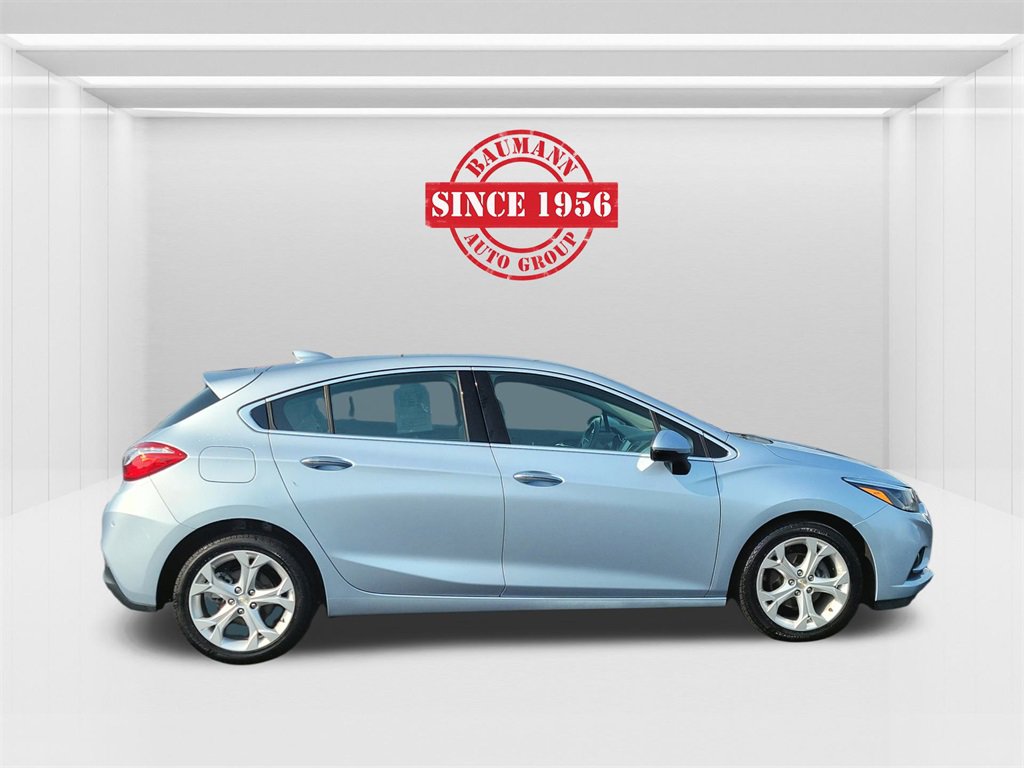 2018 Chevrolet Cruze Premier photo 4