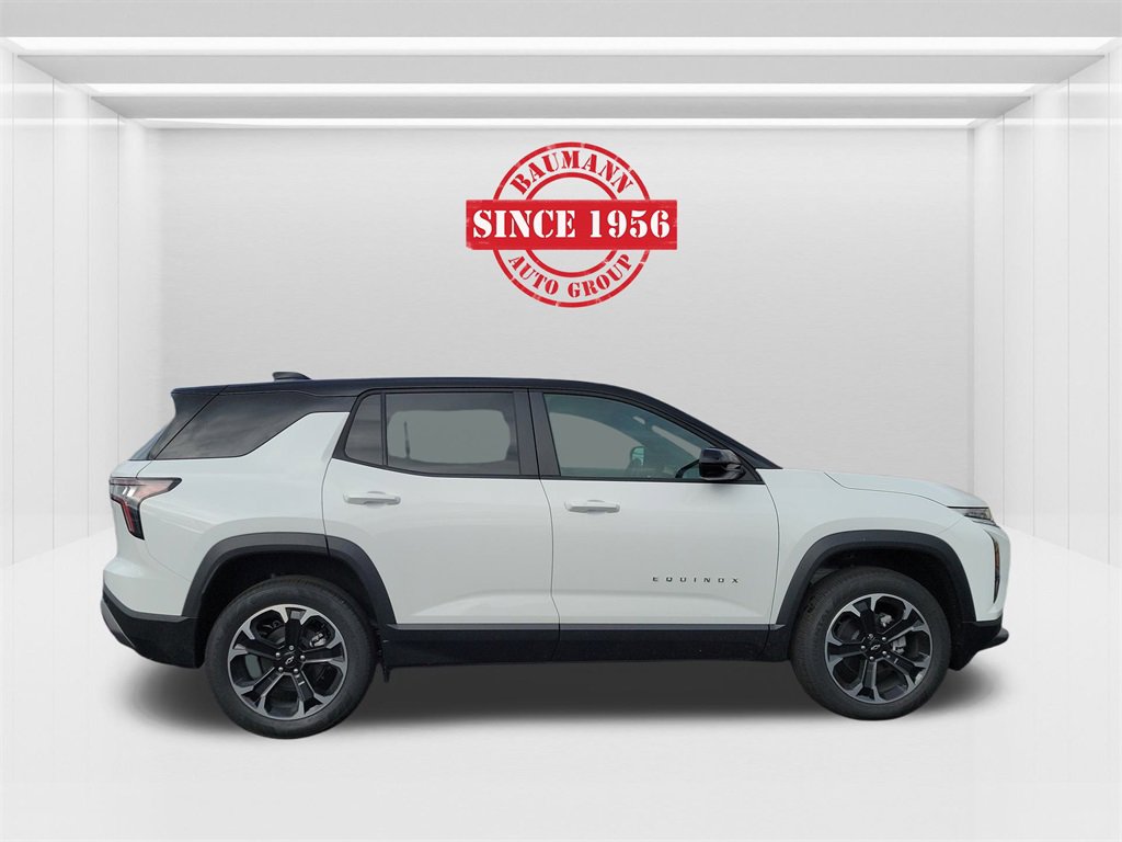 2026 Chevrolet Equinox LT photo 3