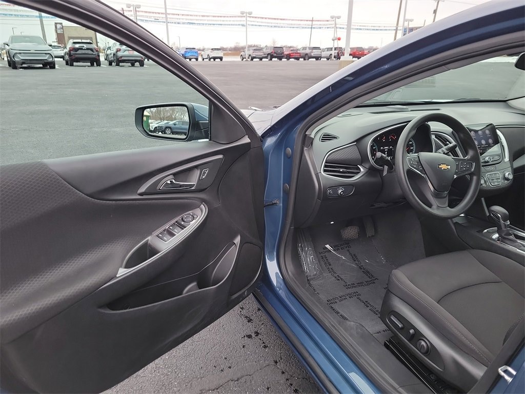 Used 2024 Chevrolet Malibu 1LT Car