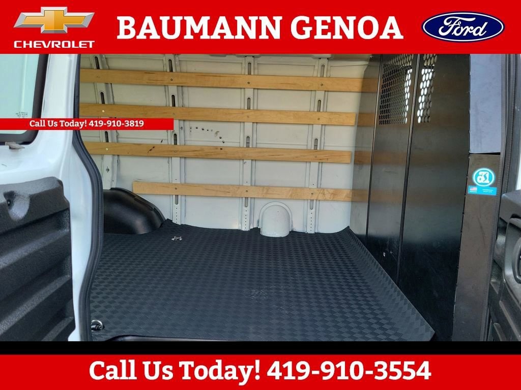 2024 Chevrolet Express Cargo Work Van - Photo 14