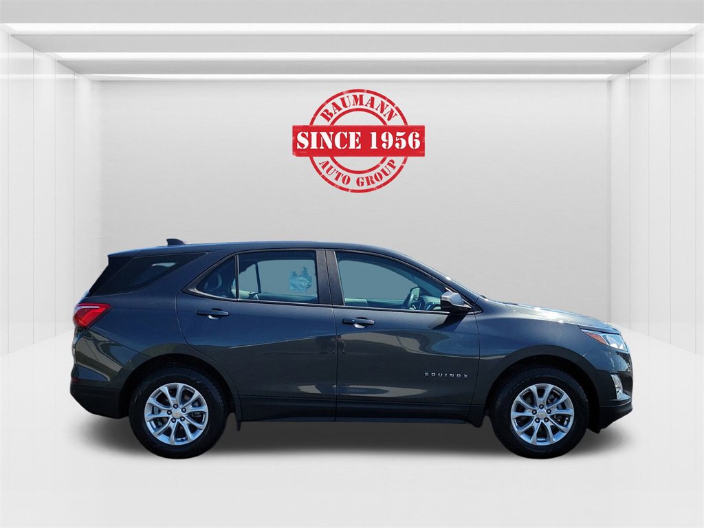 2021 Chevrolet Equinox LS photo 4