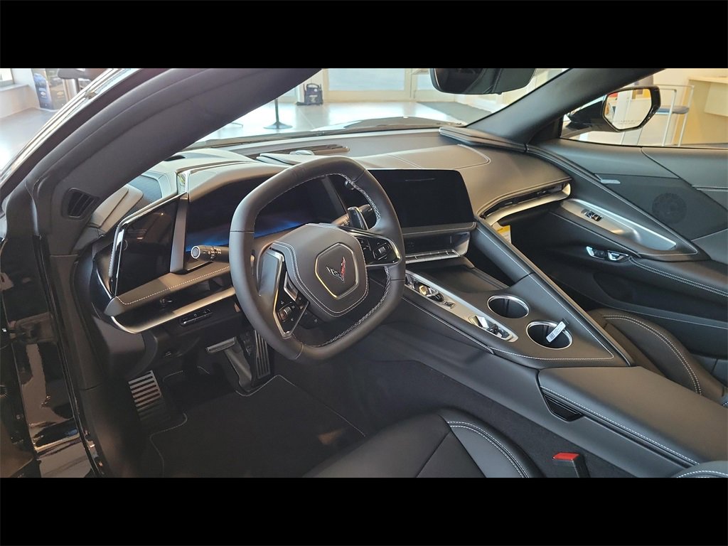 2026 Chevrolet Corvette Stingray 1LT photo 2