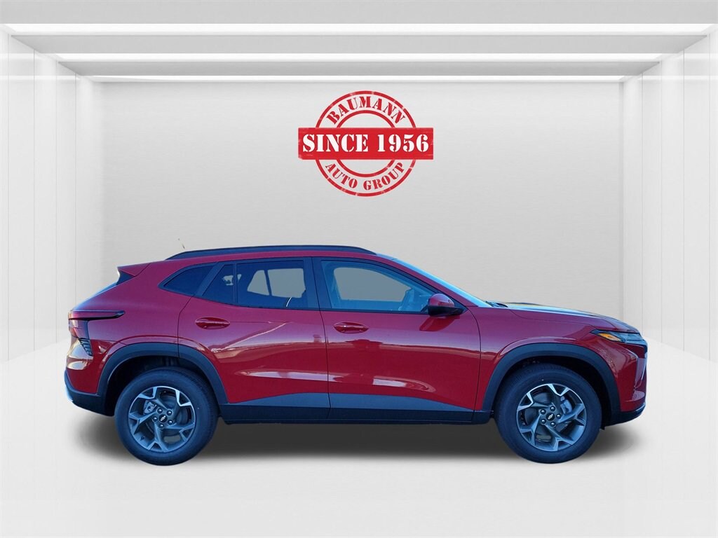 New 2026 Chevrolet Trax LT SUV