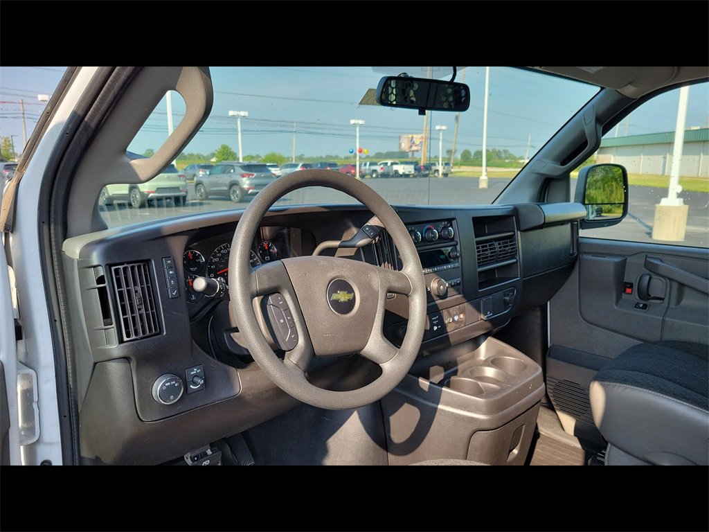 2024 Chevrolet Express Cargo 2500 Van photo 3