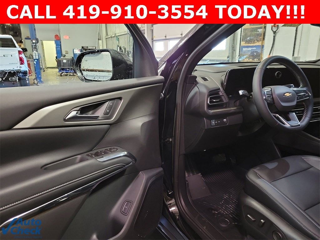 New 2026 Chevrolet Traverse LT SUV