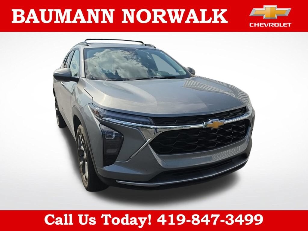 Used 2024 Chevrolet Trax LT SUV