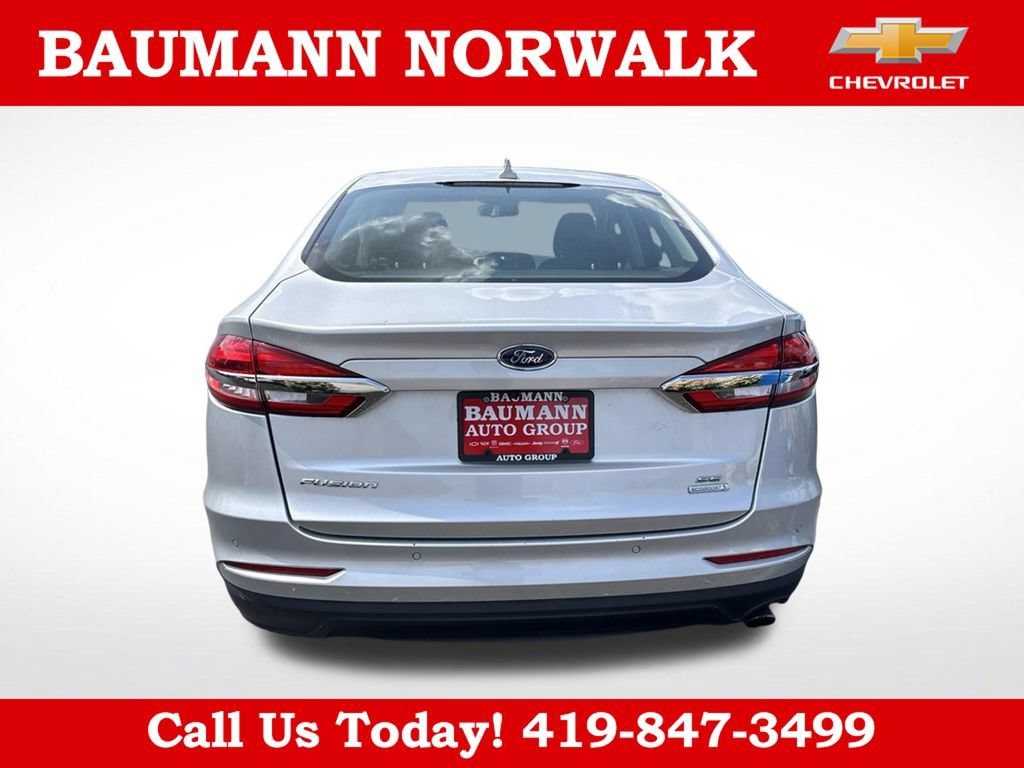 Used 2019 Ford Fusion SE