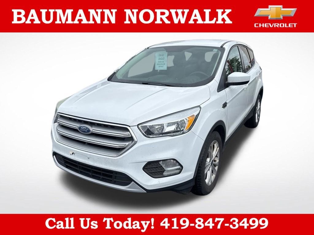 Used 2017 Ford Escape SE